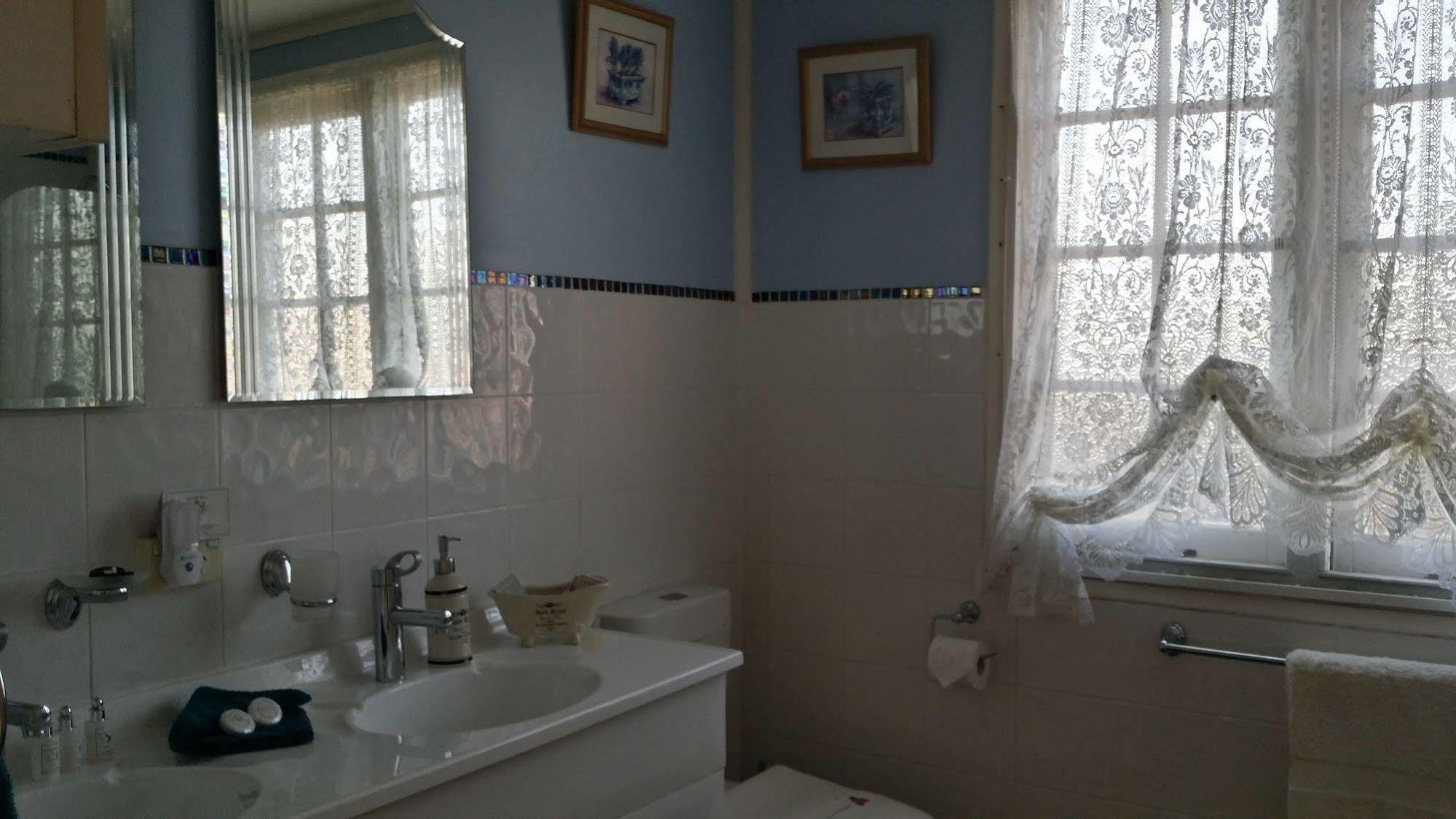 Andavine House - Bed & Breakfast Графтон Экстерьер фото
